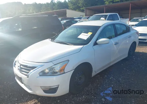 2013 Nissan Altima 2.5 S z USA, uszkodzony, nr VIN 1N4AL3AP5DN460441